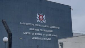 Упрощение депортации и увеличение штрафов: МВД предлагает ужесточить миграционное законодательство