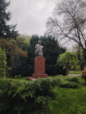 В Тбилиси есть памятник Анатолию Собчаку. Кто и зачем его установил?